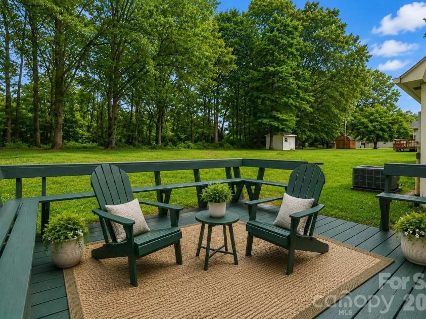 618 Tryon Place, Gastonia, NC 28054.  MLS# CAR4392870, YatesRealty ID 32155. 