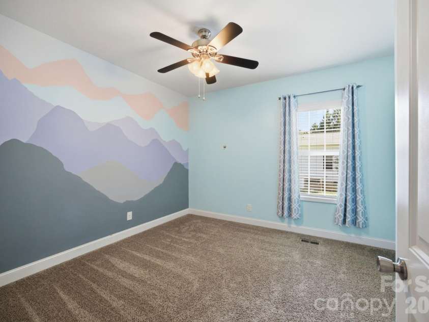 3953 Will Proctor Street, Denver, NC 28037.  MLS# CAR4394356, YatesRealty ID 32156. Guest Room