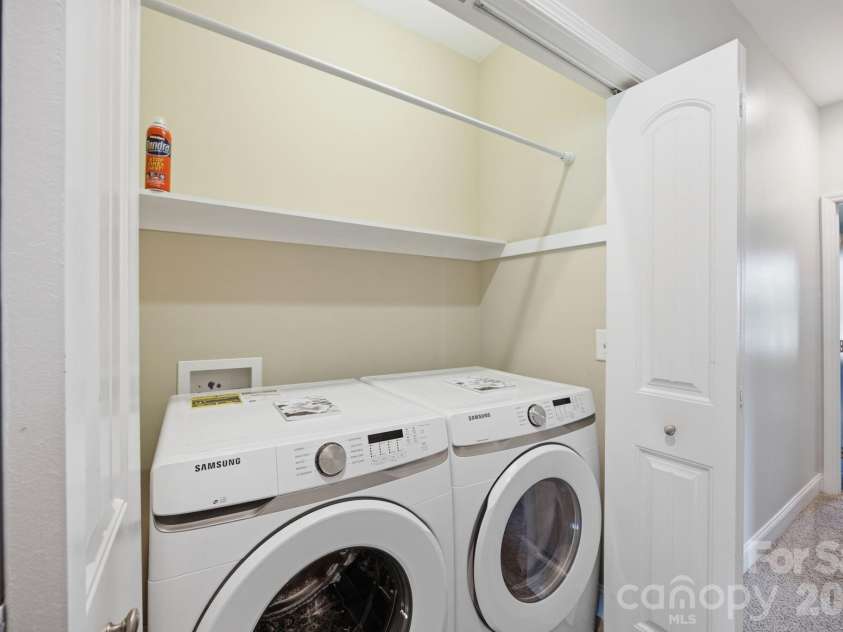 3953 Will Proctor Street, Denver, NC 28037.  MLS# CAR4394356, YatesRealty ID 32156. Laundry