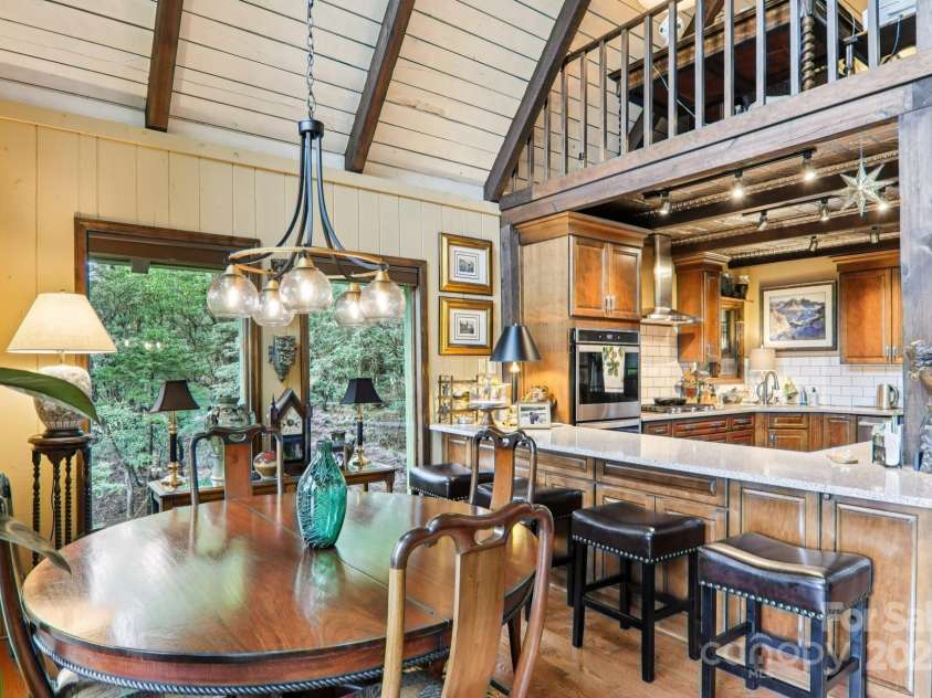 19 High Terrain Drive, Burnsville, NC 28714.  MLS# CAR4292029, YatesRealty ID 32157. 