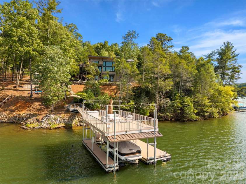 425 Dockside Drive, Nebo, NC 28761.  MLS# CAR4393009, YatesRealty ID 32158. 