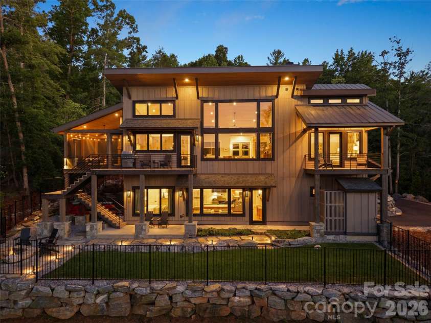 425 Dockside Drive, Nebo, NC 28761.  MLS# CAR4393009, YatesRealty ID 32158. 