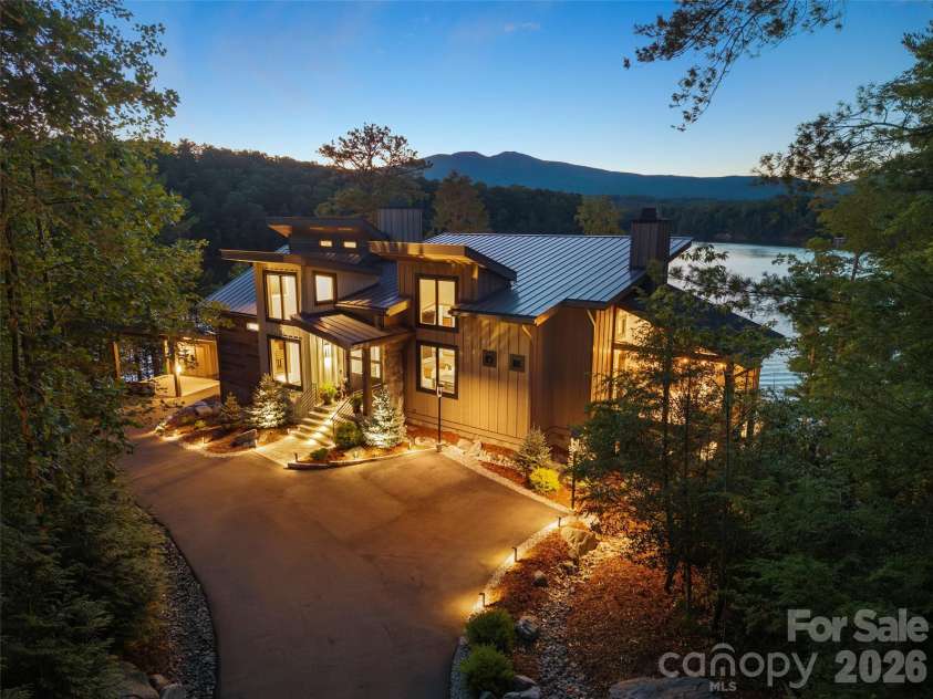 425 Dockside Drive, Nebo, NC 28761.  MLS# CAR4393009, YatesRealty ID 32158. 