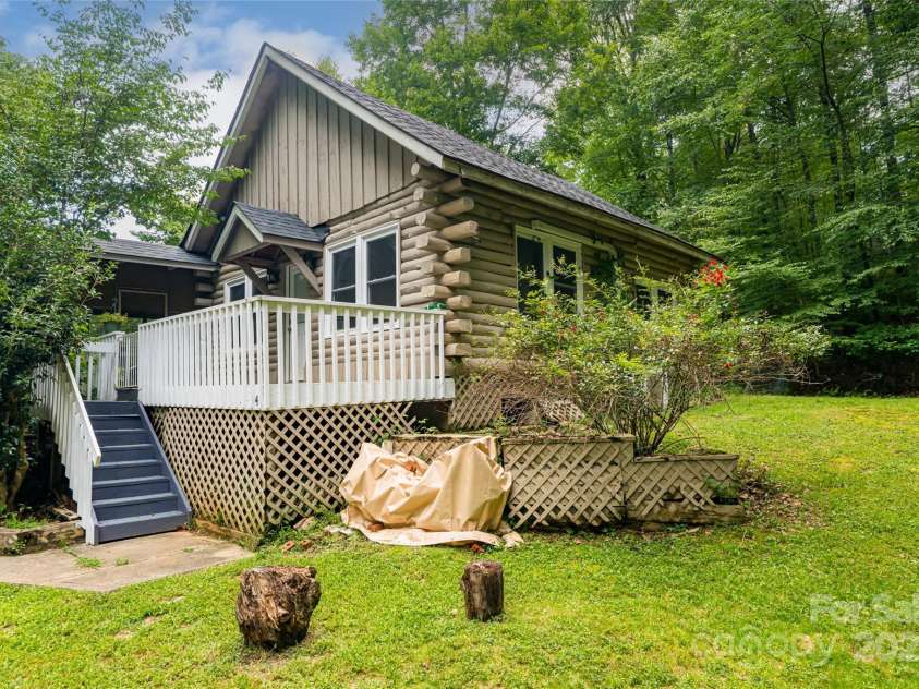 49 & 51 Mayapple Lane, Brevard, NC 28712.  MLS# CAR4288314, YatesRealty ID 32158. 