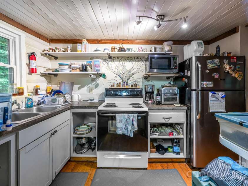49 & 51 Mayapple Lane, Brevard, NC 28712.  MLS# CAR4288314, YatesRealty ID 32158. 