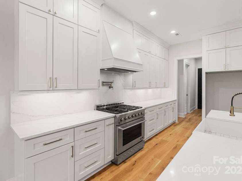 3204 Chancellor Lane, Monroe, NC 28110.  MLS# CAR4292011, YatesRealty ID 3216. 