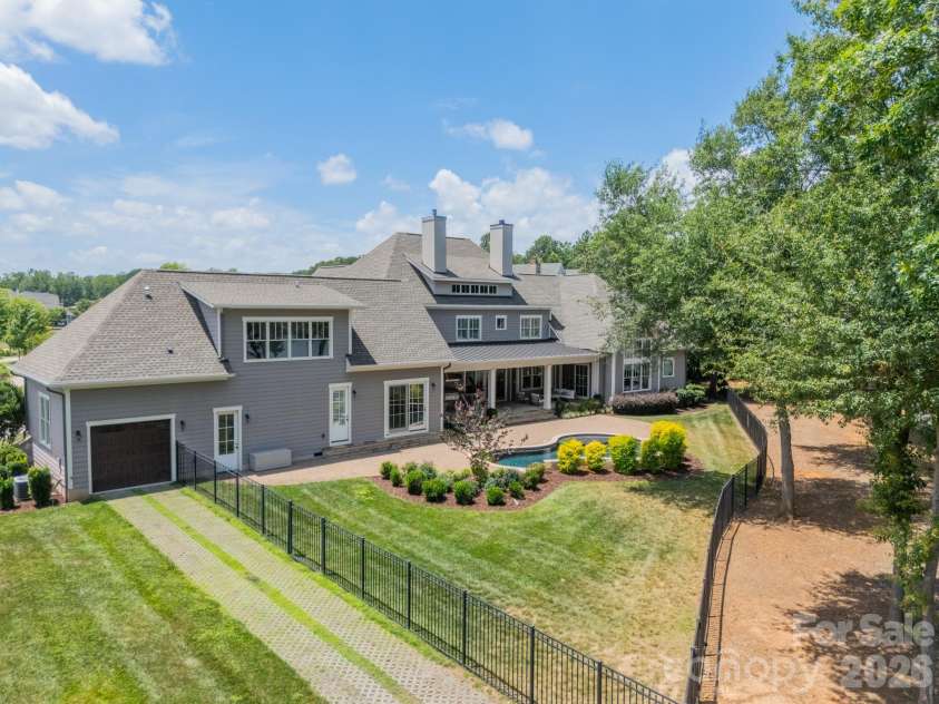 317 Cape August Place, Belmont, NC 28012.  MLS# CAR4392909, YatesRealty ID 32161. 