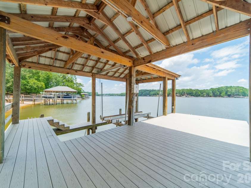 317 Cape August Place, Belmont, NC 28012.  MLS# CAR4392909, YatesRealty ID 32161. 