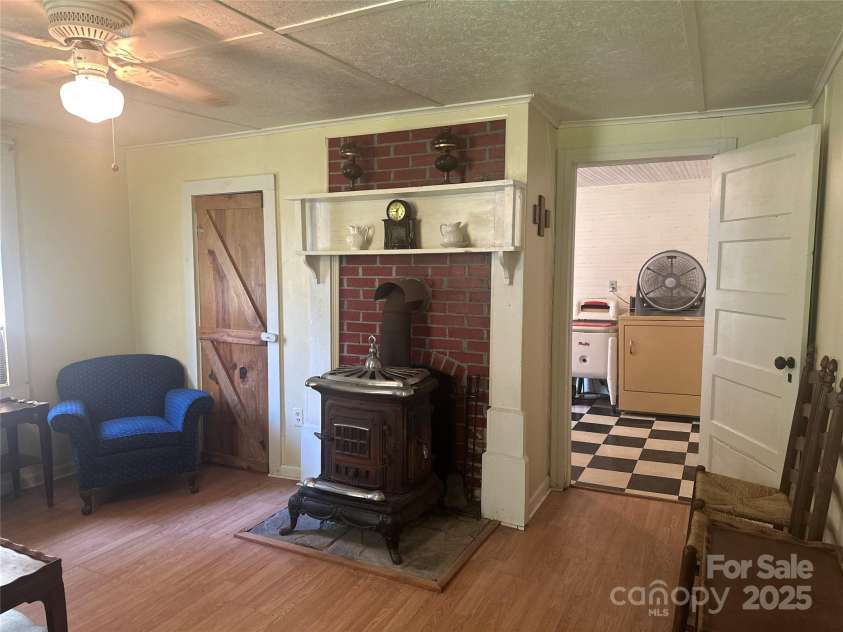 8485 Hwy 197 Highway, Green Mountain, NC 28740.  MLS# CAR4292504, YatesRealty ID 32162. 