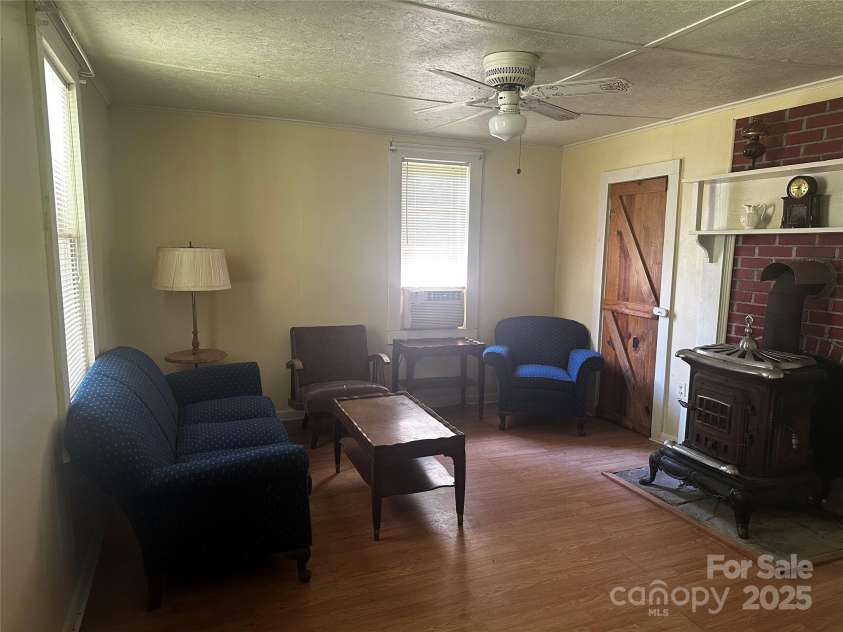 8485 Hwy 197 Highway, Green Mountain, NC 28740.  MLS# CAR4292504, YatesRealty ID 32162. 