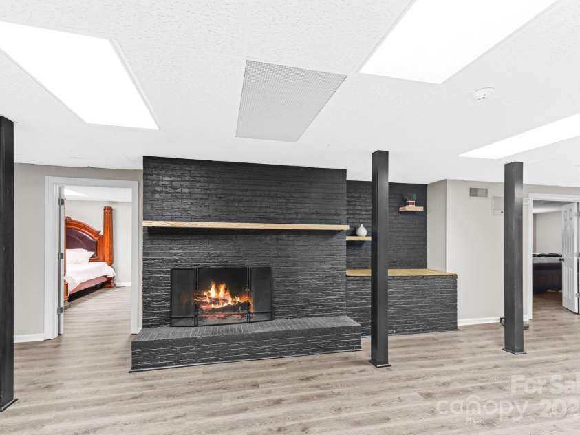 108 Maehill Place, Lenoir, NC 28645.  MLS# CAR4290950, YatesRealty ID 32163. 