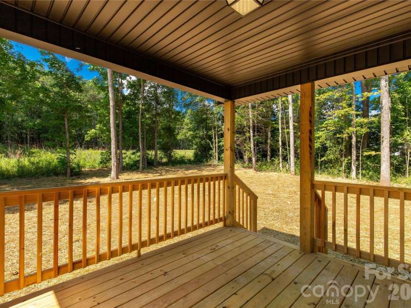 1433 Mack Drive, McConnells, SC 29726.  MLS# CAR4394617, YatesRealty ID 32163. 