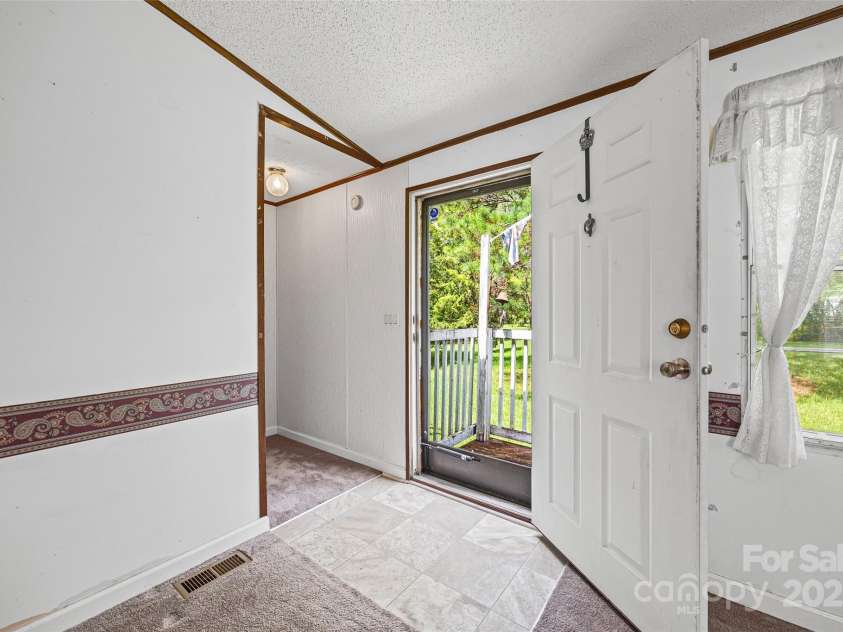 1106 Sierra Road, York, SC 29745.  MLS# CAR4291910, YatesRealty ID 32164. 