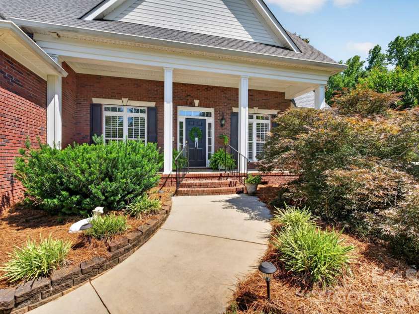 932 Gristmill Drive, Rock Hill, SC 29732.  MLS# CAR4393110, YatesRealty ID 32164. 
