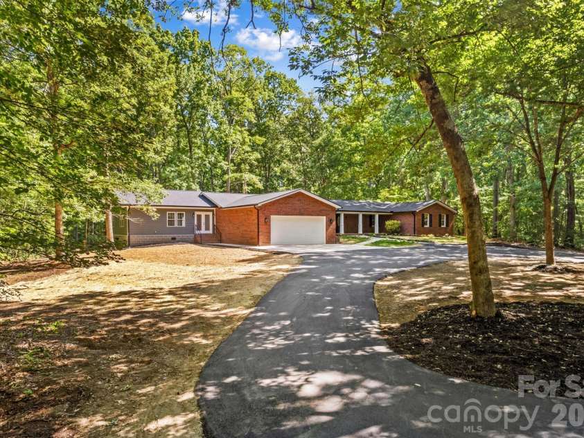 4455 Moose Road, China Grove, NC 28023.  MLS# CAR4386057, YatesRealty ID 32166. 