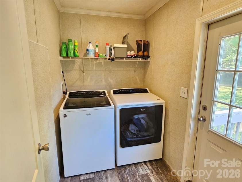 3520 Pea Ridge Road, Morganton, NC 28655.  MLS# CAR4384632, YatesRealty ID 32167. 
