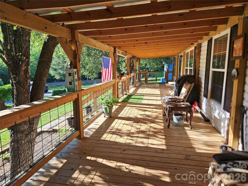 3520 Pea Ridge Road, Morganton, NC 28655.  MLS# CAR4384632, YatesRealty ID 32167. 
