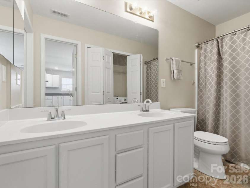 15477 Asterwind Court, Charlotte, NC 28277.  MLS# CAR4391662, YatesRealty ID 32168. 