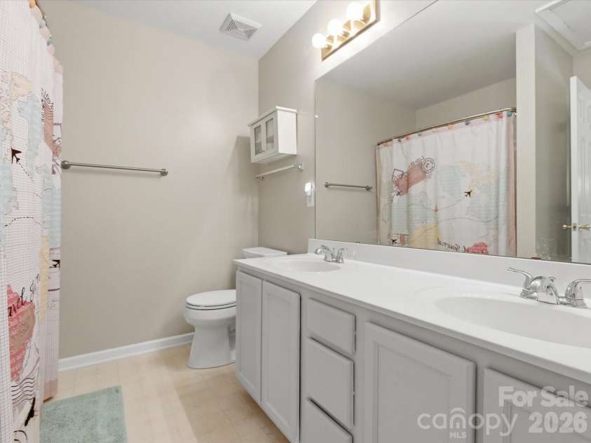 15477 Asterwind Court, Charlotte, NC 28277.  MLS# CAR4391662, YatesRealty ID 32168. 