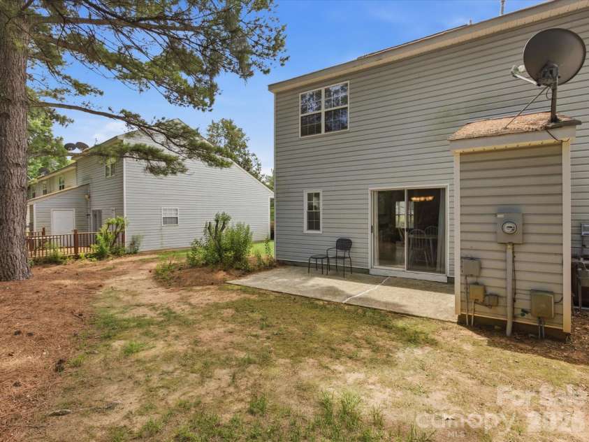 15477 Asterwind Court, Charlotte, NC 28277.  MLS# CAR4391662, YatesRealty ID 32168. 