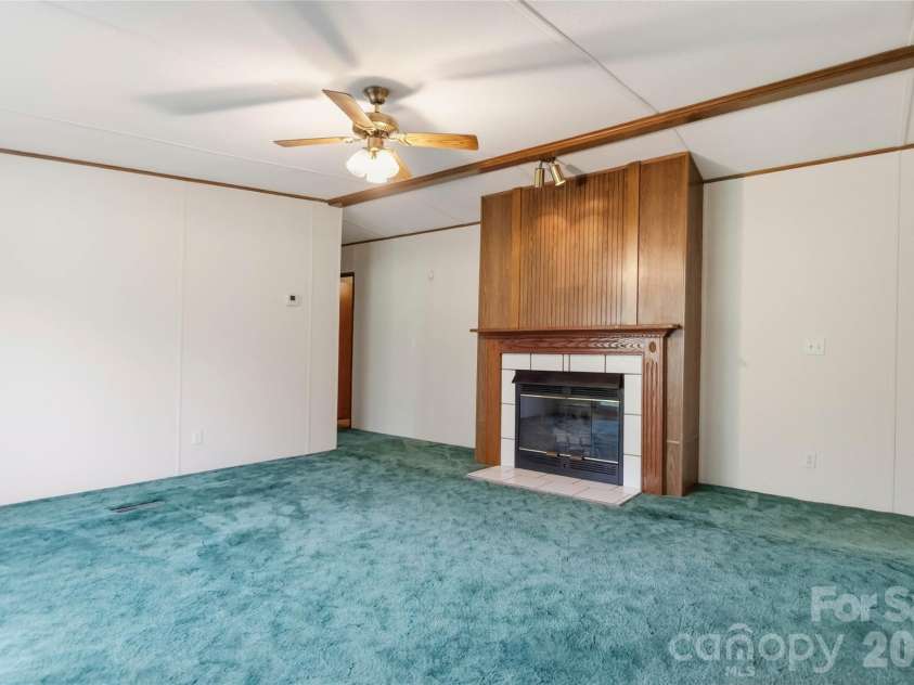 305 Southfork Meadows Road, Gastonia, NC 28052.  MLS# CAR4393109, YatesRealty ID 32169. 