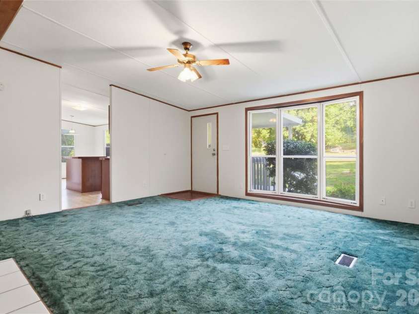 305 Southfork Meadows Road, Gastonia, NC 28052.  MLS# CAR4393109, YatesRealty ID 32169. 