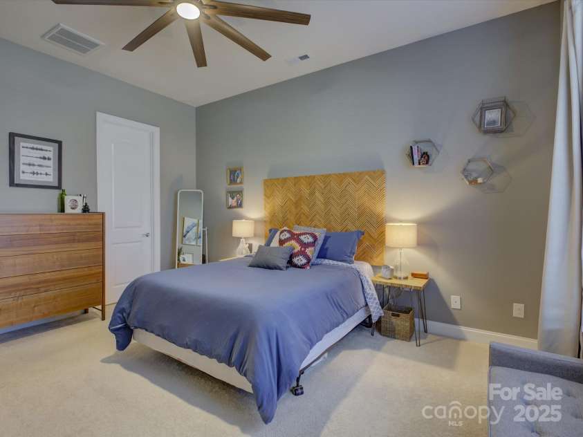 11522 Founders Park Lane, Pineville, NC 28134.  MLS# CAR4312849, YatesRealty ID 3217. 