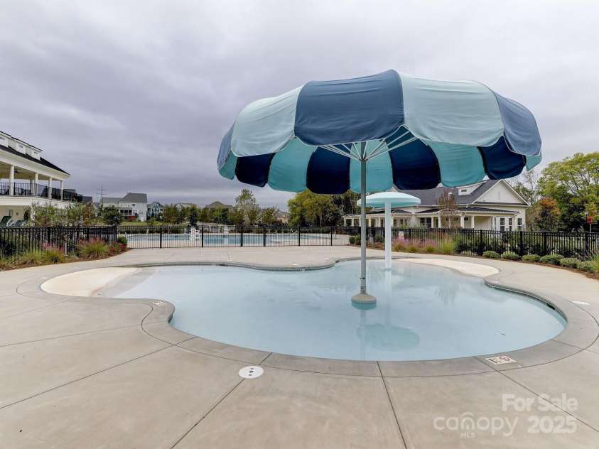 11522 Founders Park Lane, Pineville, NC 28134.  MLS# CAR4312849, YatesRealty ID 3217. Community pool