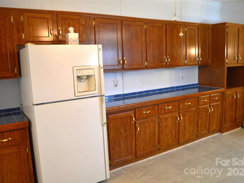 648 Dobson Farm Road, Statesville, NC 28625.  MLS# CAR4240456, YatesRealty ID 3217. 