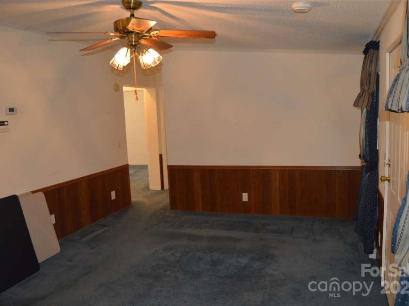 648 Dobson Farm Road, Statesville, NC 28625.  MLS# CAR4240456, YatesRealty ID 3217. 