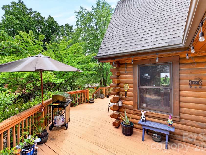 535 Highland Road, Mill Spring, NC 28756.  MLS# CAR4396019, YatesRealty ID 32170. 