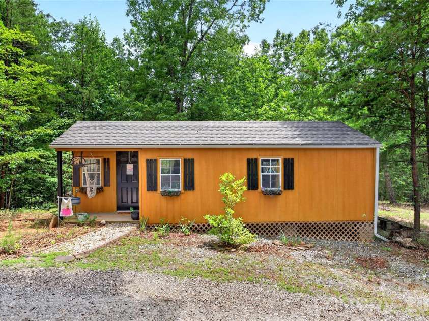 535 Highland Road, Mill Spring, NC 28756.  MLS# CAR4396019, YatesRealty ID 32170. 