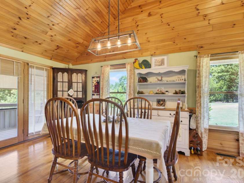 505 Glover Road, Ellenboro, NC 28040.  MLS# CAR4390843, YatesRealty ID 32171. Dining Area