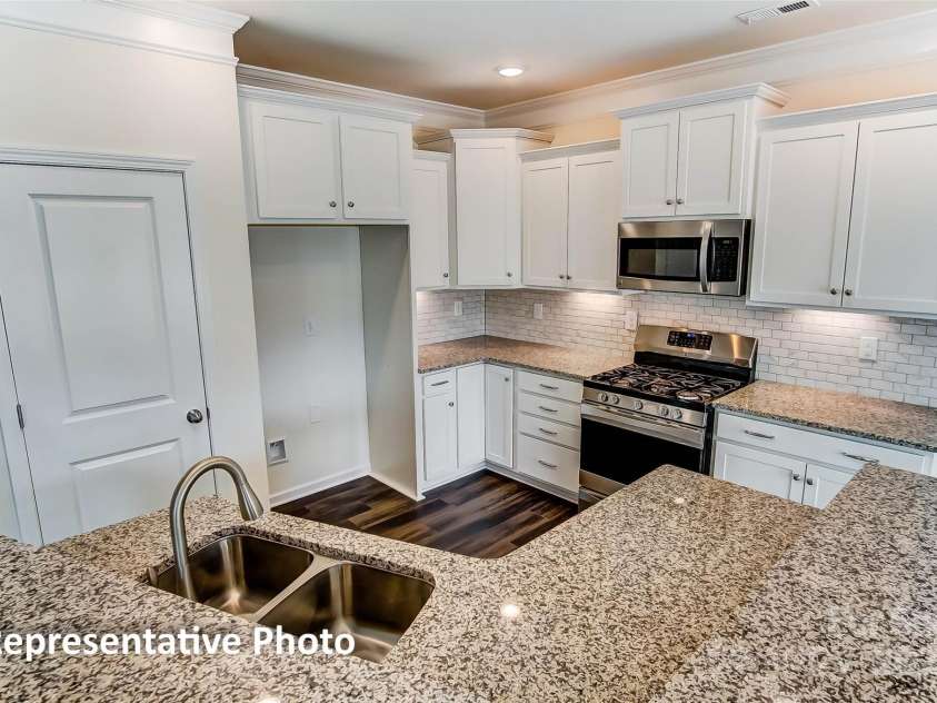 1865 Barksdale Road, Sherrills Ford, NC 28673.  MLS# CAR4290875, YatesRealty ID 32172. 