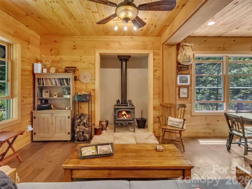 85 Lady Slipper Trail, Hot Springs, NC 28743.  MLS# CAR4391131, YatesRealty ID 32172. 