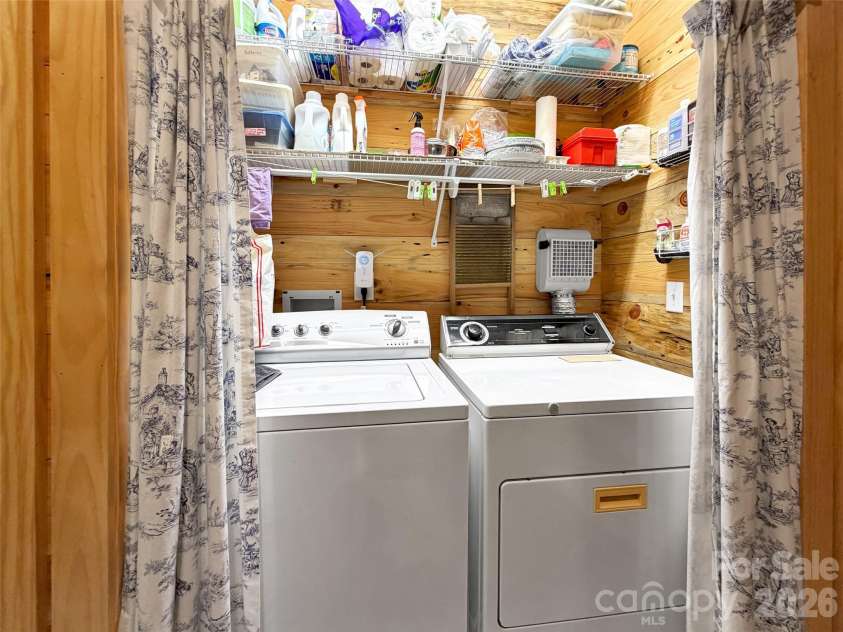 85 Lady Slipper Trail, Hot Springs, NC 28743.  MLS# CAR4391131, YatesRealty ID 32172. 