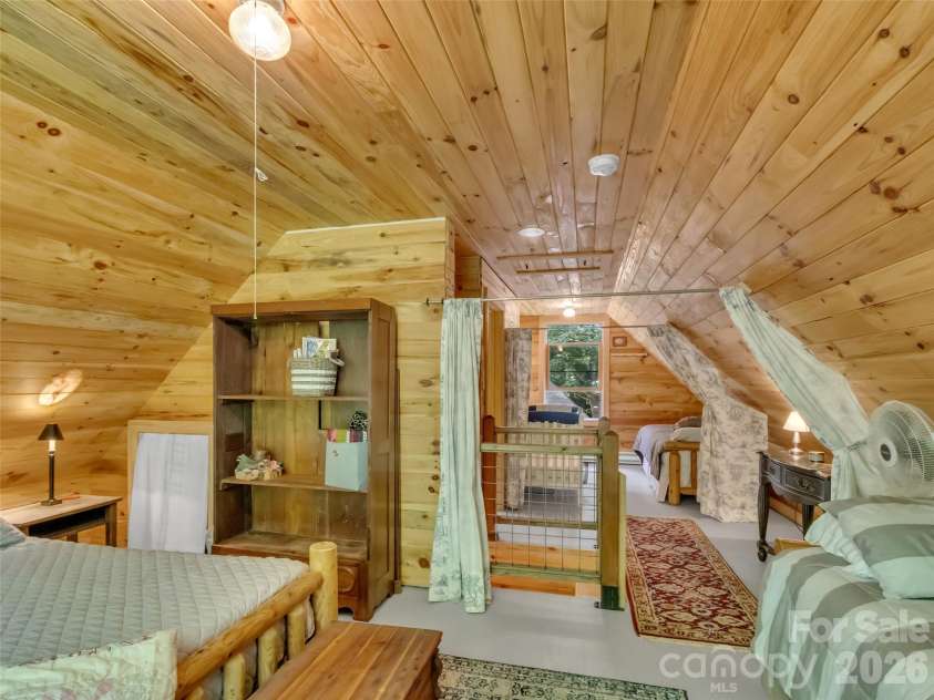 85 Lady Slipper Trail, Hot Springs, NC 28743.  MLS# CAR4391131, YatesRealty ID 32172. 