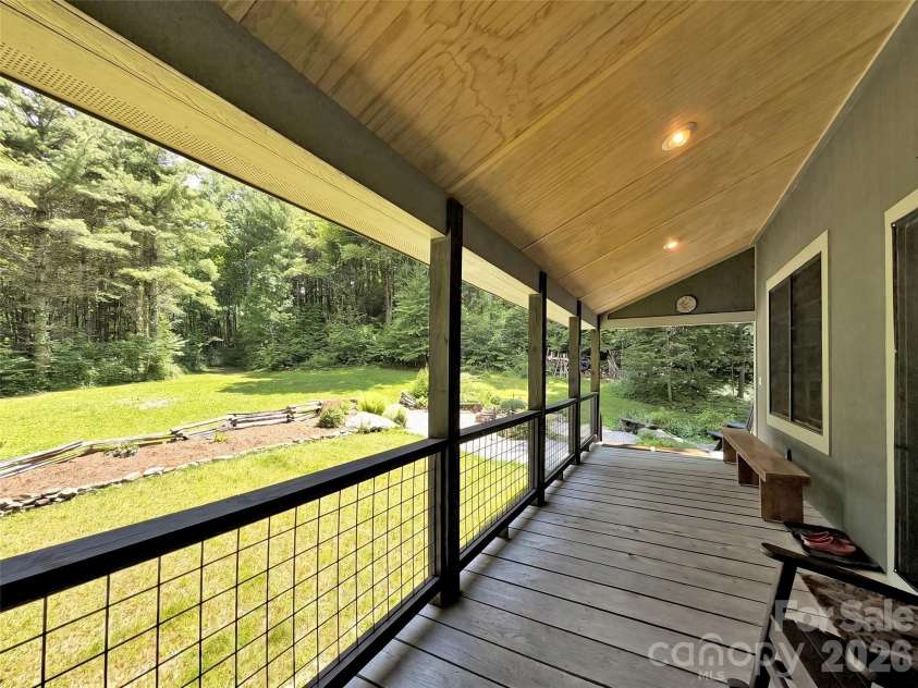 85 Lady Slipper Trail, Hot Springs, NC 28743.  MLS# CAR4391131, YatesRealty ID 32172. 