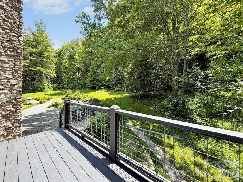 85 Lady Slipper Trail, Hot Springs, NC 28743.  MLS# CAR4391131, YatesRealty ID 32172. 