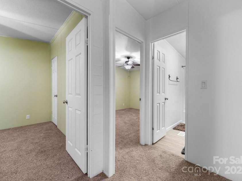 11 Choice Place, Whittier, NC 28789.  MLS# CAR4292703, YatesRealty ID 32174. 