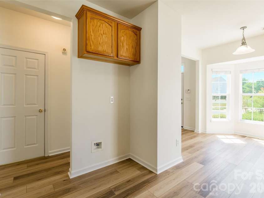 130 Autumn Falls Drive, Lake Wylie, SC 29710.  MLS# CAR4376431, YatesRealty ID 32177. 