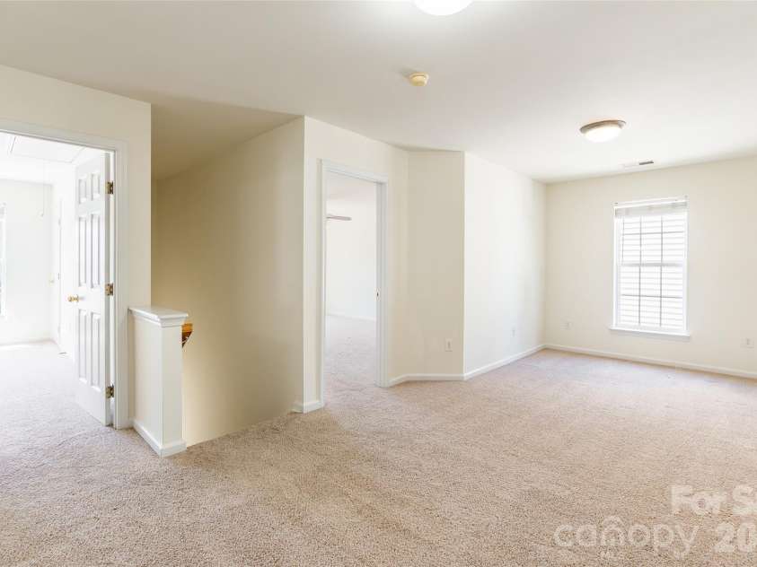 130 Autumn Falls Drive, Lake Wylie, SC 29710.  MLS# CAR4376431, YatesRealty ID 32177. 