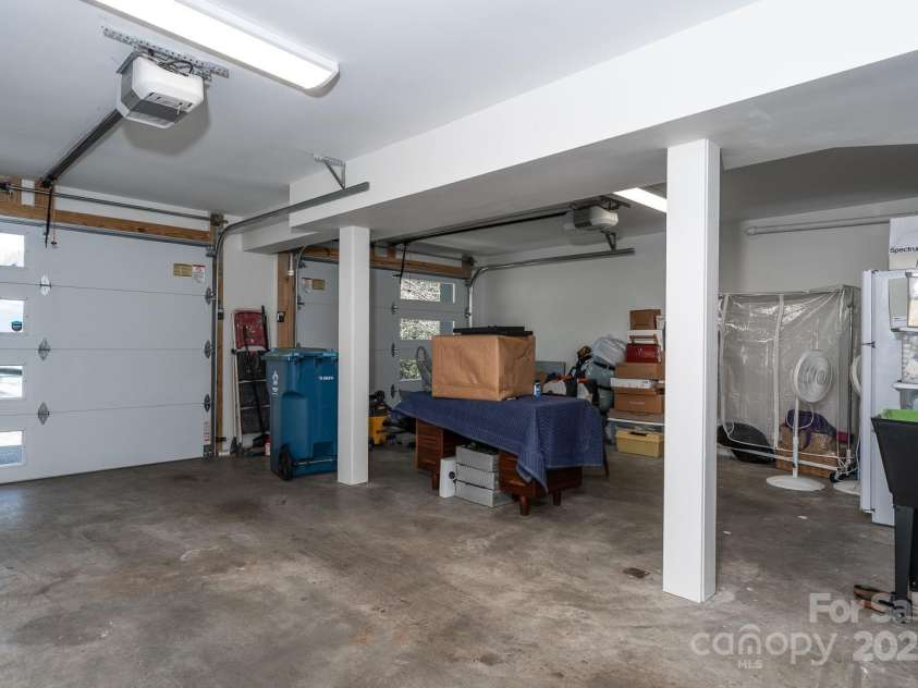 465 Highland Avenue, Boone, NC 28607.  MLS# CAR4292761, YatesRealty ID 32177. 