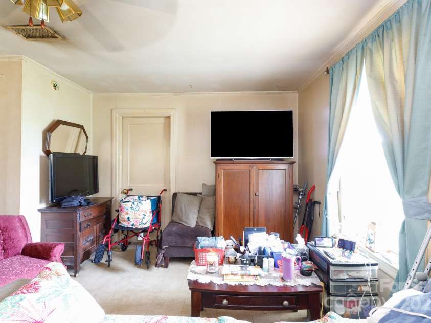 1041 Park Avenue Extension, Rock Hill, SC 29732.  MLS# CAR4292543, YatesRealty ID 32178. 