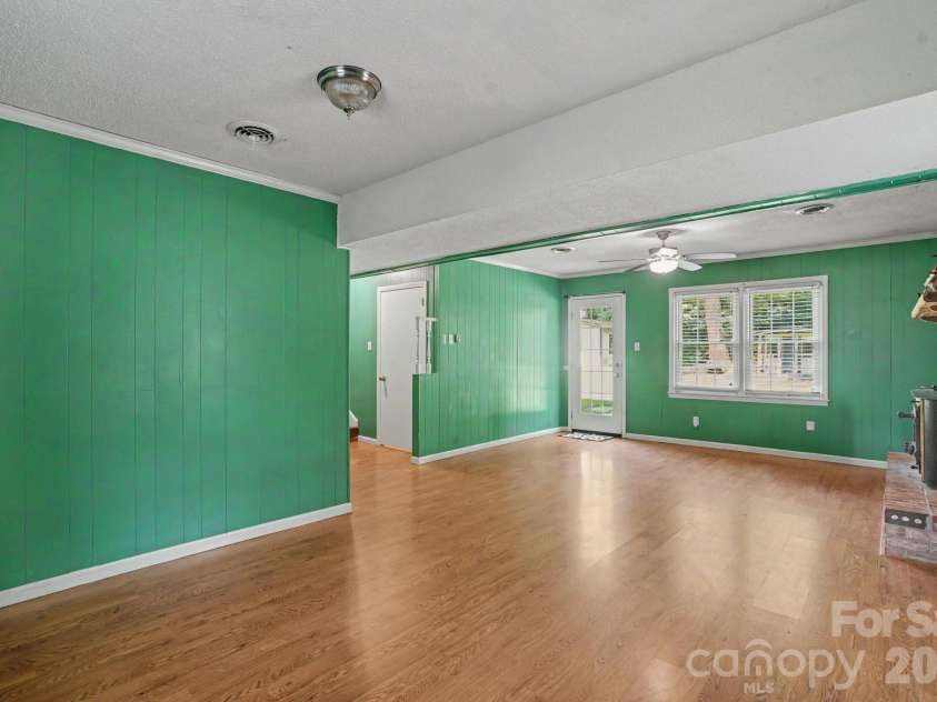 1821 Huntington Place, Rock Hill, SC 29732.  MLS# CAR4369280, YatesRealty ID 32179. 