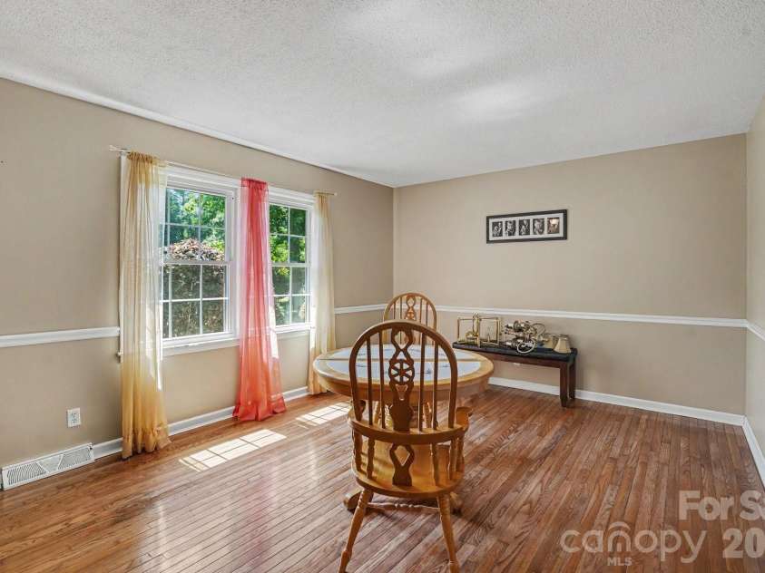1821 Huntington Place, Rock Hill, SC 29732.  MLS# CAR4369280, YatesRealty ID 32179. 