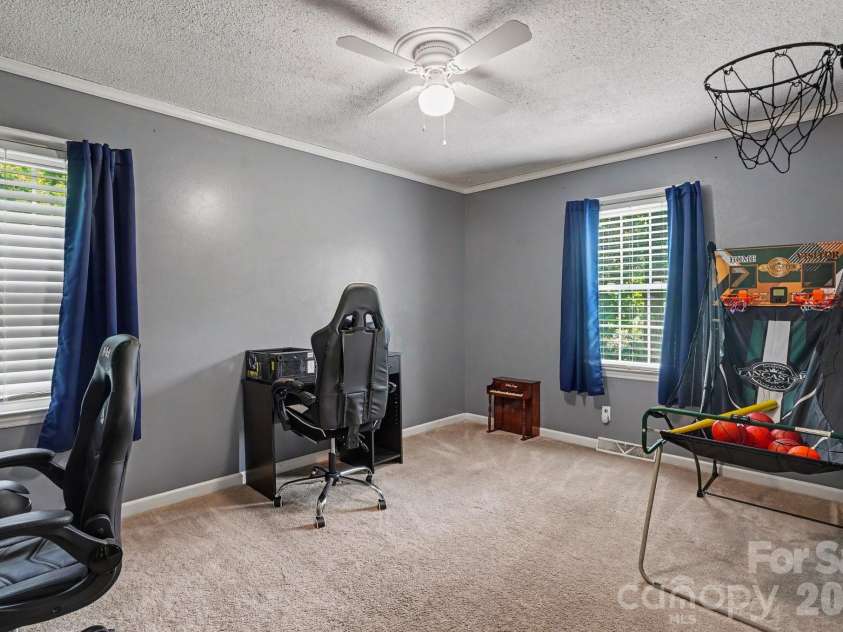 1821 Huntington Place, Rock Hill, SC 29732.  MLS# CAR4369280, YatesRealty ID 32179. 