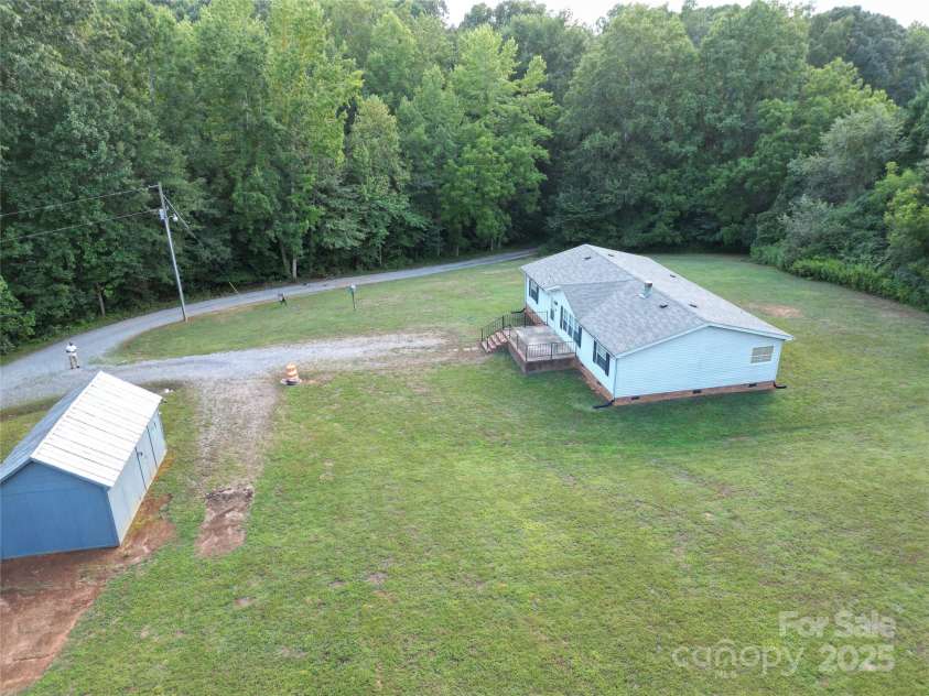 953 Bollinger Pond Drive, Clover, SC 29710.  MLS# CAR4285498, YatesRealty ID 3218. 