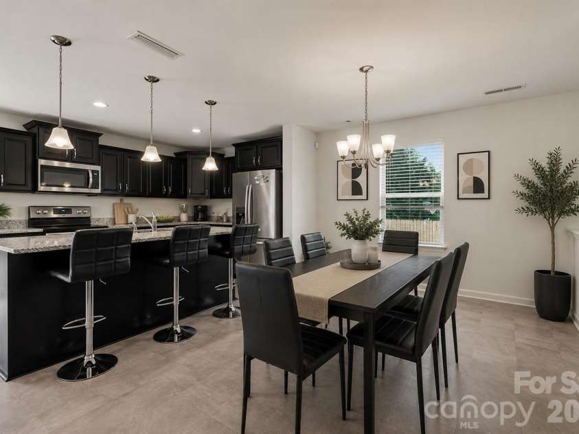 427 Amberly Circle, Pageland, SC 29728.  MLS# CAR4393996, YatesRealty ID 32180. Dining area (virtually staged)