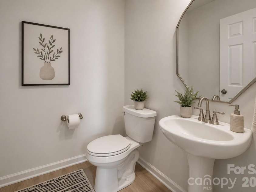 427 Amberly Circle, Pageland, SC 29728.  MLS# CAR4393996, YatesRealty ID 32180. Half bath (virtually staged)